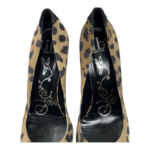 TIBI NEW YORK Suede Leather Cheetah Tan & Black Reptile Accent Back of Heels 10 - Picture 13 of 16